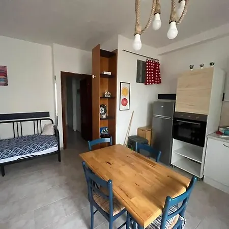 Vittoria Paradise It Sardegna